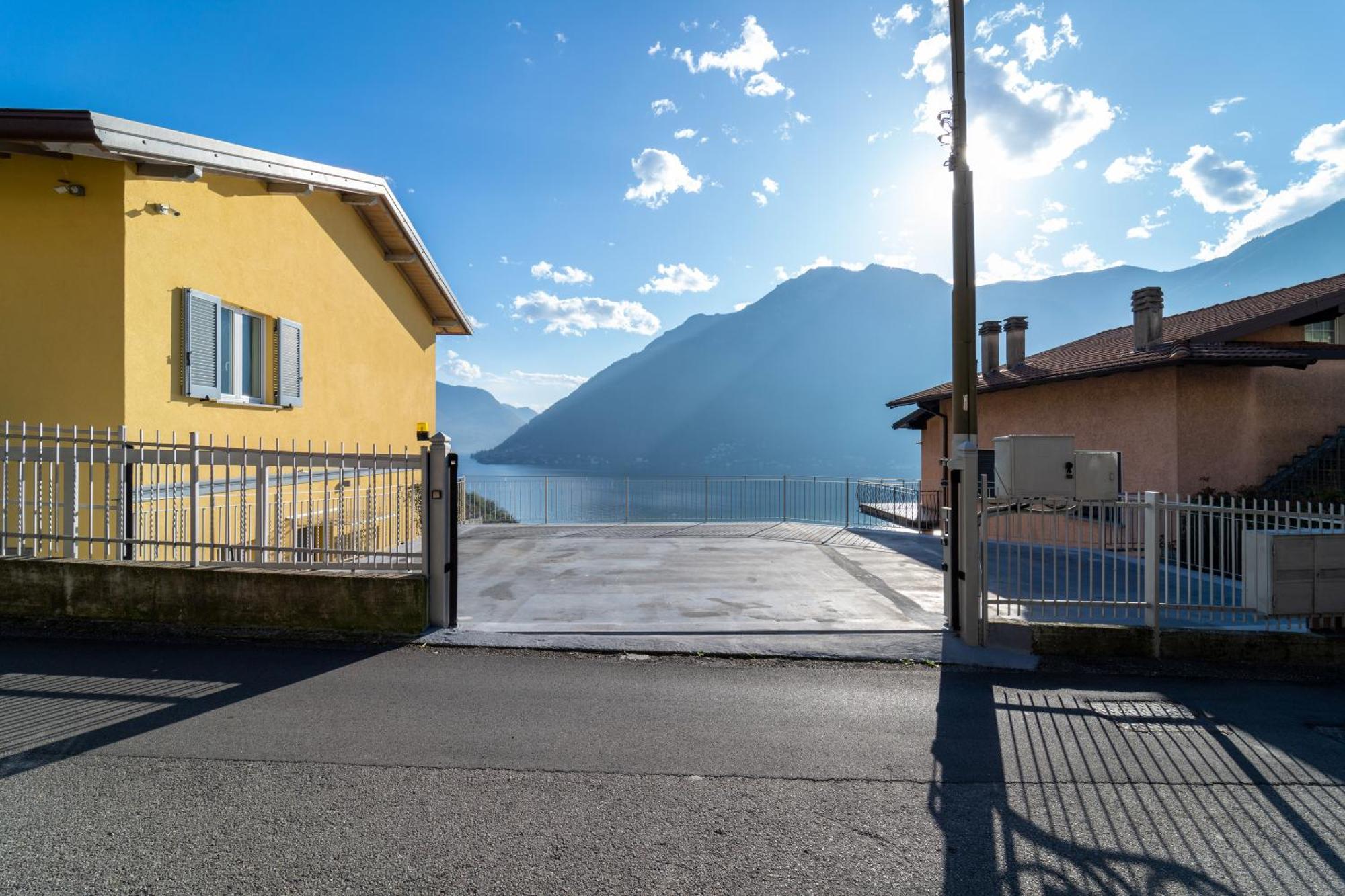 Ka' Doro With Lake View Nesso Exterior photo